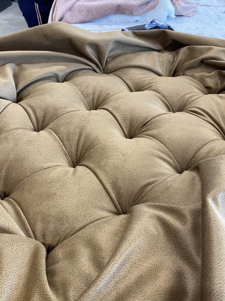 pikowanie głębokie chesterfield